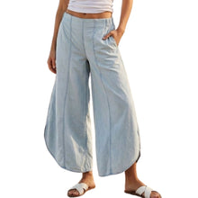 Load image into Gallery viewer, Tulip Washed Denim Relaxed Fit Jean