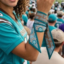 Load image into Gallery viewer, CCU Skinny Scarf