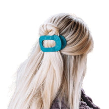 Load image into Gallery viewer, Teleties Teal With It Medium Flat Round Hair Clip