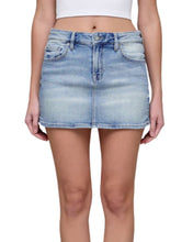 Load image into Gallery viewer, Peyton Low Rise Vintage Mini Skirt
