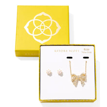 Load image into Gallery viewer, Krista Bow and Ashton Gift Set