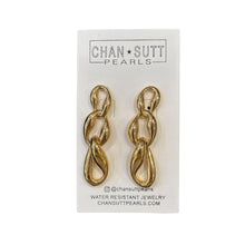 Load image into Gallery viewer, Chansutt Pearls Callie Earrings