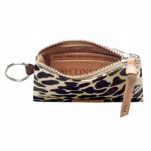 Load image into Gallery viewer, Consuela Pouch Mona
