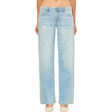 Load image into Gallery viewer, Hidden Low Rise Light Wash Dad Jeans
