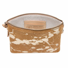 Load image into Gallery viewer, Consuela Midtown Crossbody Marlow
