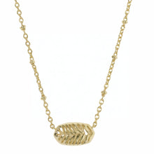 Load image into Gallery viewer, Kendra Scott Tiger Striped Elisa Gold Pendant Necklace Ivory Mother of Pearl
