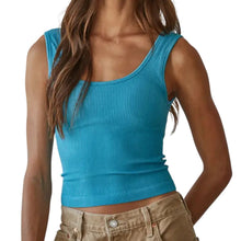 Load image into Gallery viewer, Seamless Scoop Neck Sleeveless Top
