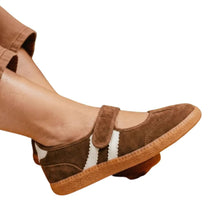 Load image into Gallery viewer, Corky's Chestnut Calm Down Sneakers
