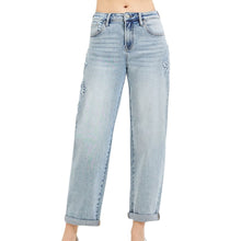 Load image into Gallery viewer, Risen Slouchy Crop Barrel Flower Jeans

