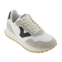 Load image into Gallery viewer, Victoria Viento Sneaker

