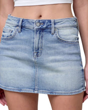 Load image into Gallery viewer, Peyton Low Rise Vintage Mini Skirt
