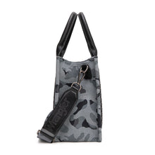Load image into Gallery viewer, Wrangler Camo Concealed Carry Tote/Crossbody
