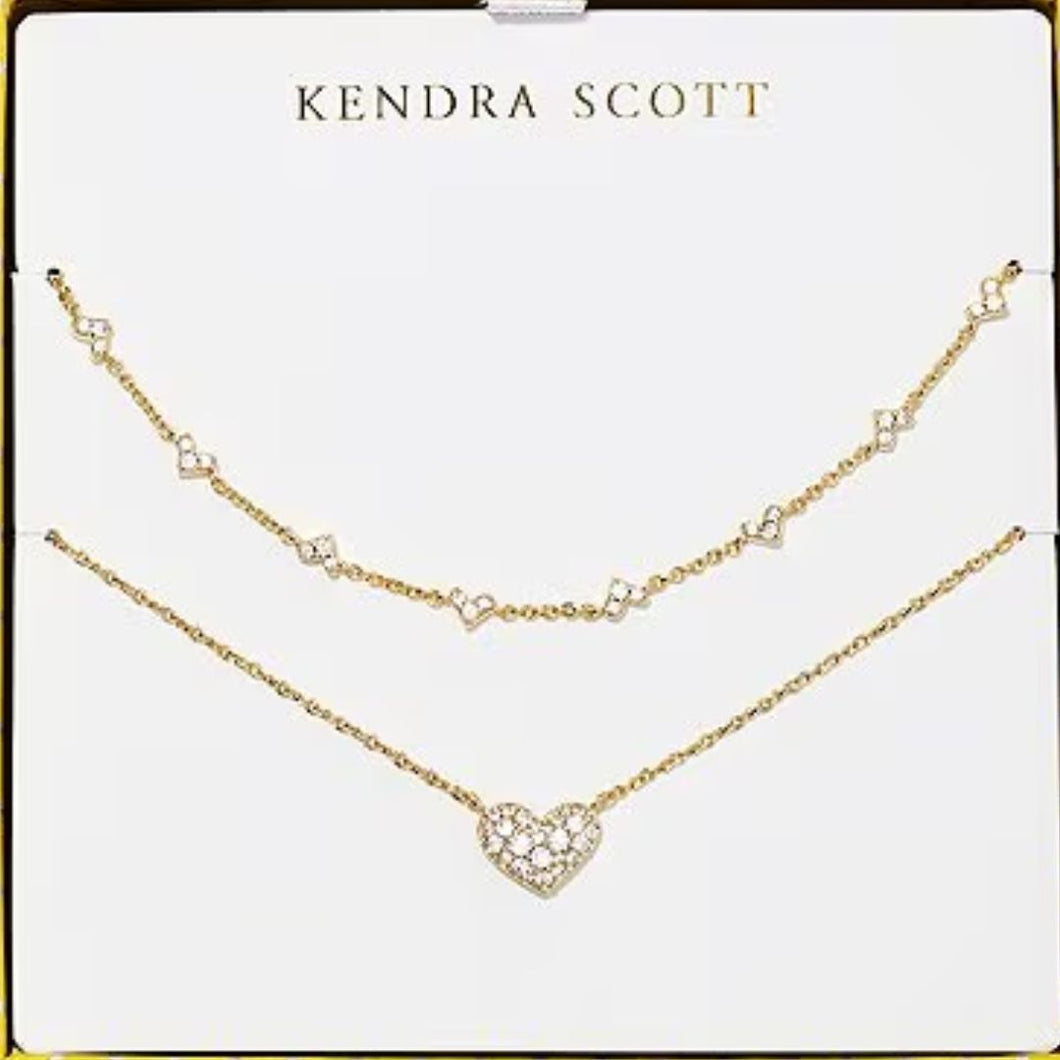 Ari Heart Necklace Gift Set
