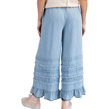 Load image into Gallery viewer, Fray Bottom Ruffle Bottom Denim Pants
