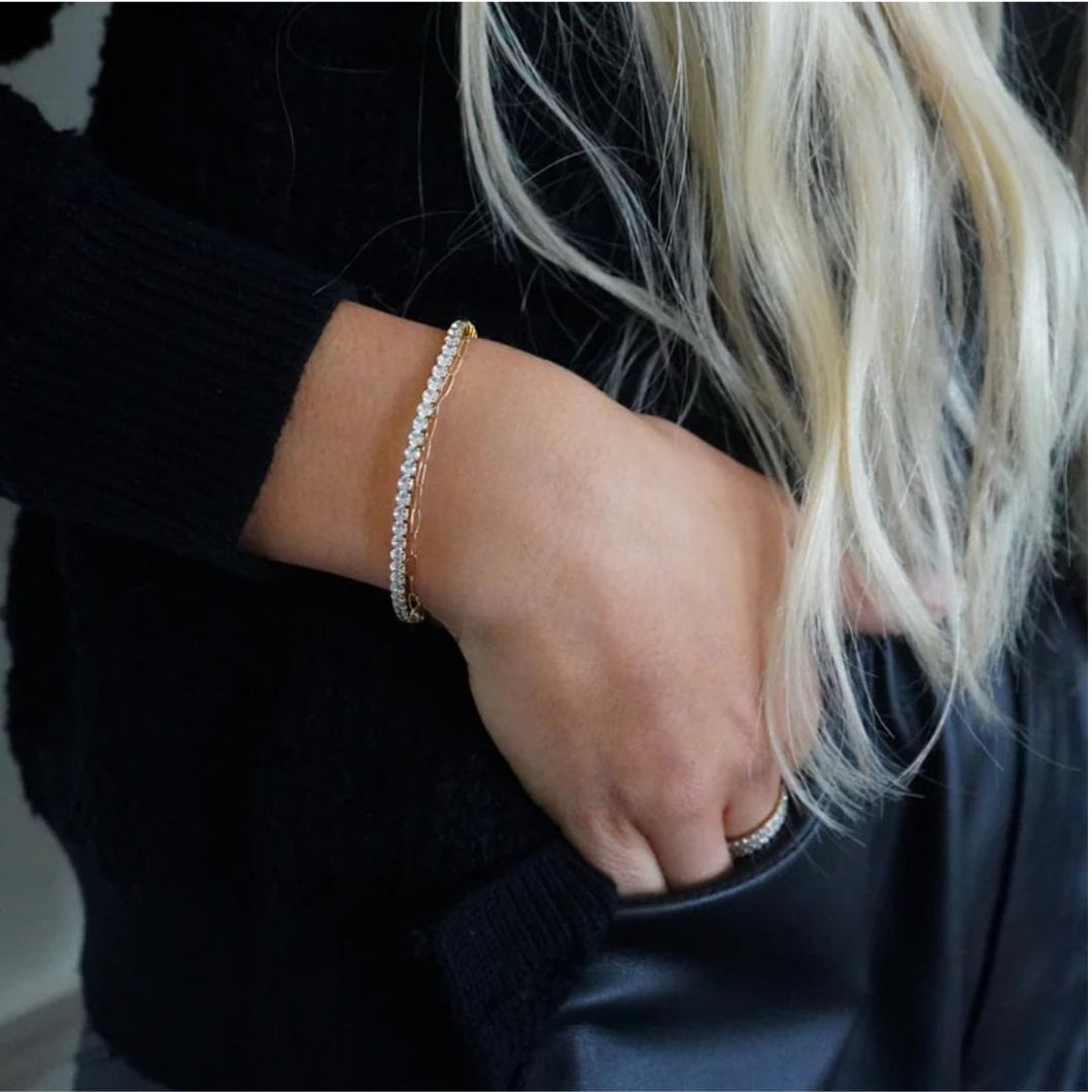 Chansutt Pearl Stretchy Tennis Bracelet