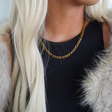 Load image into Gallery viewer, Chansutt Pearl Claire Necklace

