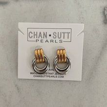 Load image into Gallery viewer, Chansutt Pearls the Harper Earrings
