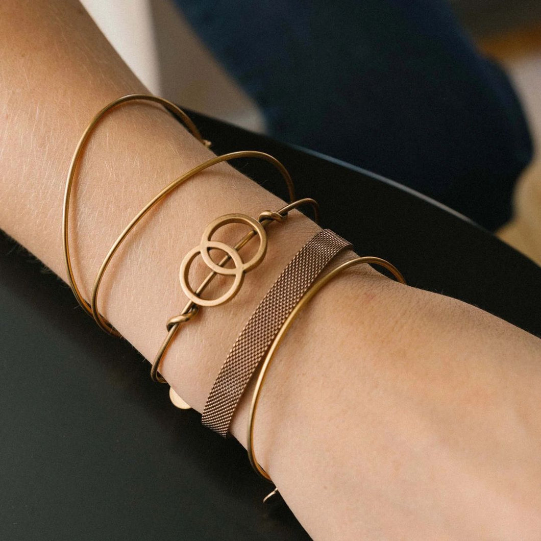 &LIVY Vesica Piscis Symbol Wrap Expandable Bangle-Antique Gold