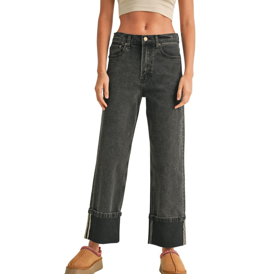 Cuffed Denim Cropped Jeans