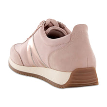 Load image into Gallery viewer, Kable Sneaker
